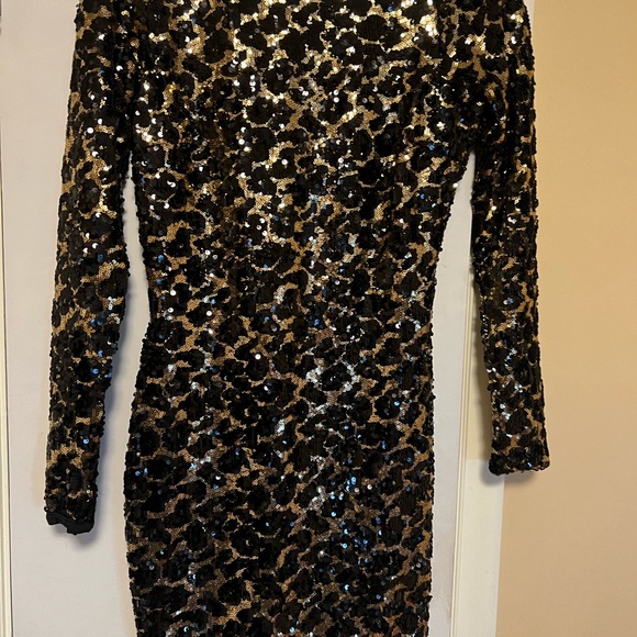 Dress the Population silver and black v back dress - Picture 2 of 8